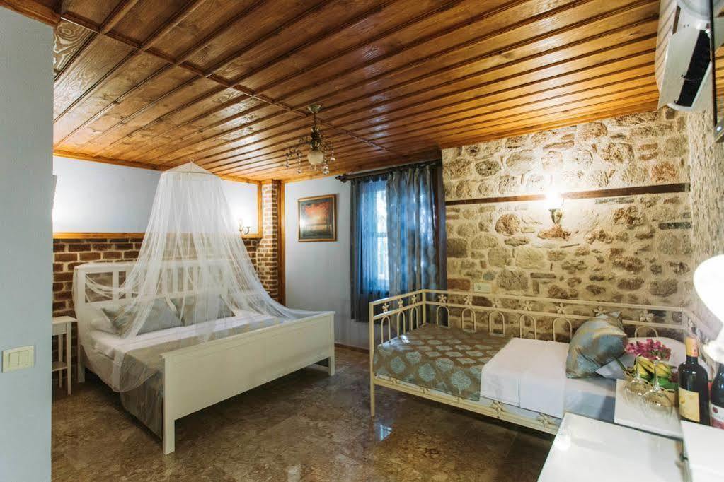 Casa Franco Old Town Hotel Antalya Exterior photo